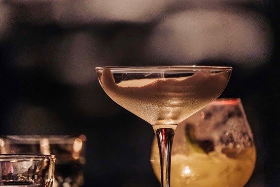 🚨NEW LOUNGE ALERT 🚨 
Hidden in an Ottawa heritage building, Afterlight is an underground lounge &amp; listening bar curated by some of the Canadian Capital's most prominent DJs. 🎶
Opening exclusively on week nights from Tuesday to Thursday with 